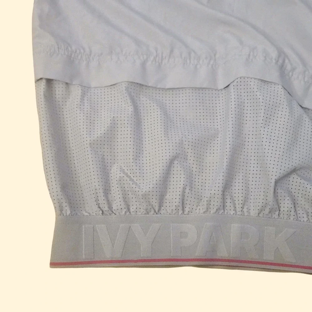 Ivy Park Windbreaker Womens Medium Gray Pink‎ Hooded Pullover